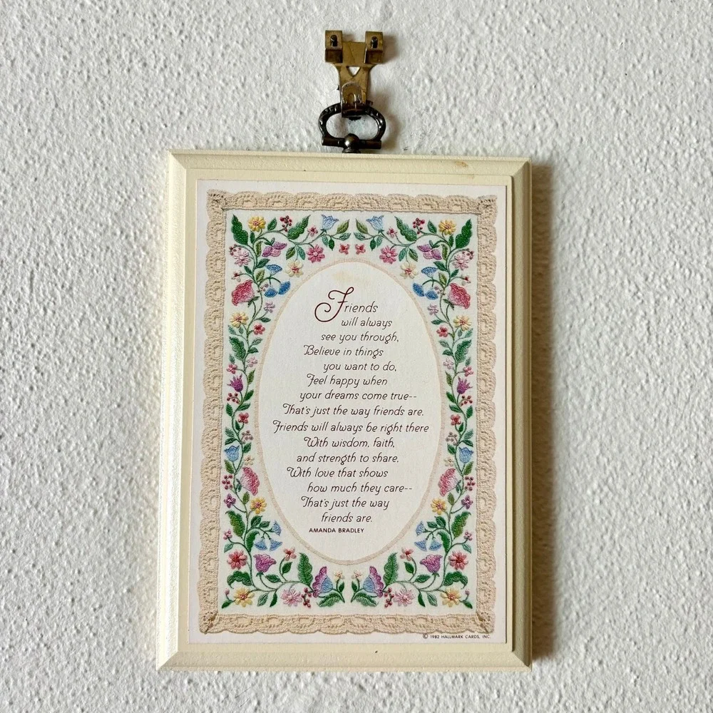 Vintage 1982 Hallmark Amanda Bradley Friends Wood Wall Art Plaque Floral Decor